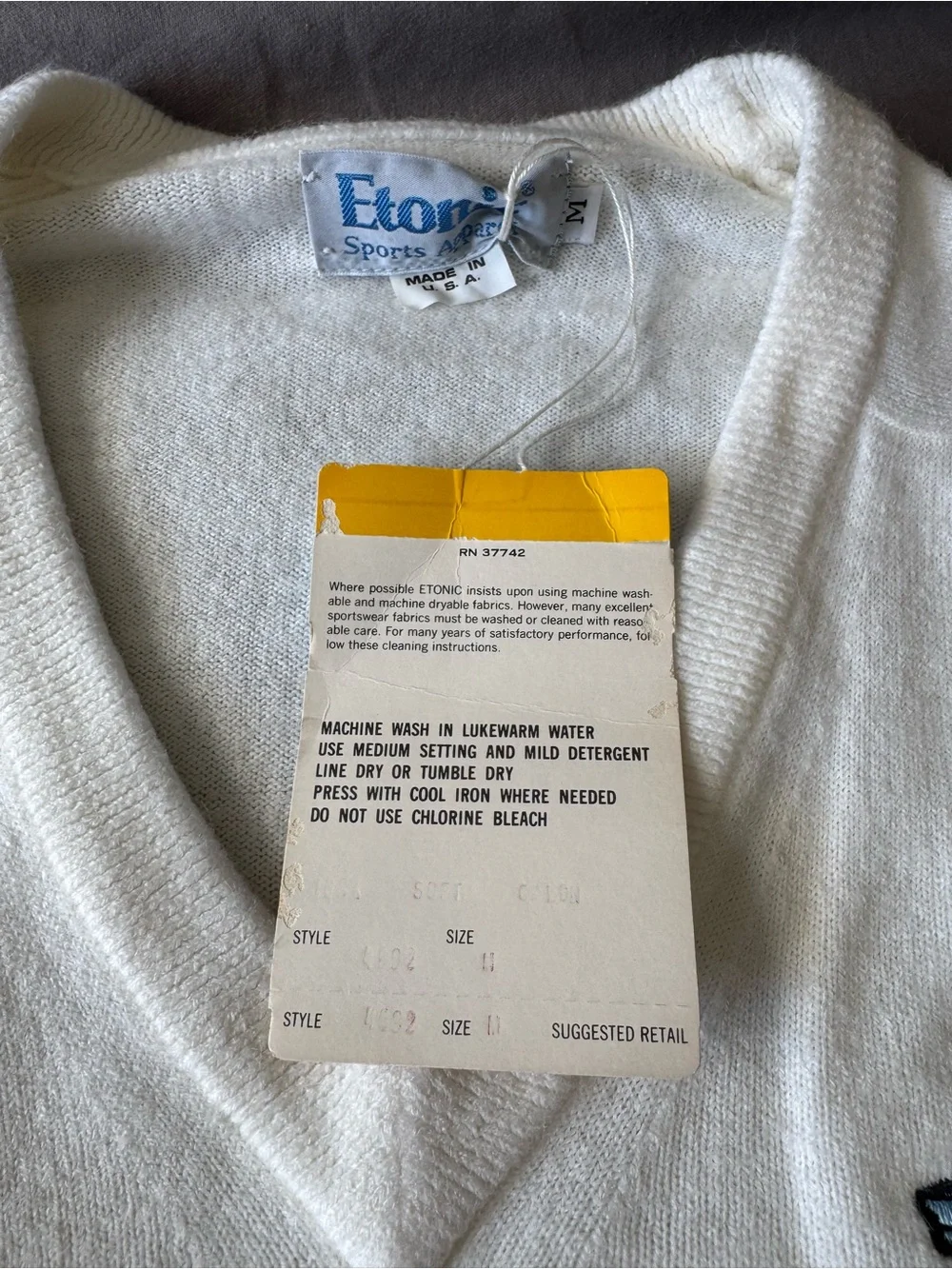 Eton White V-Neck Sweater with Sunset Crest Embroidery